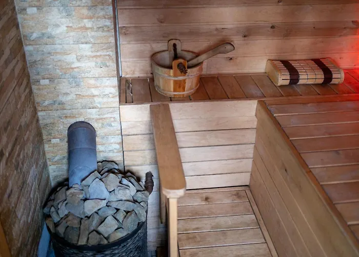 Vaehikoja Majutus * Kose (Ida-Viru)